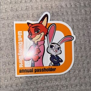 Disney Zootopia Magnet - Orange and Pink